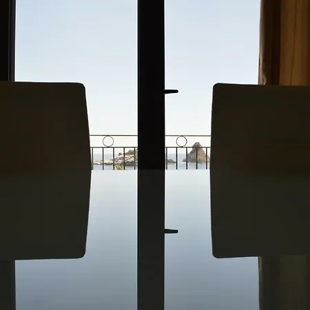 Casa Dei Mori * Aci Trezza